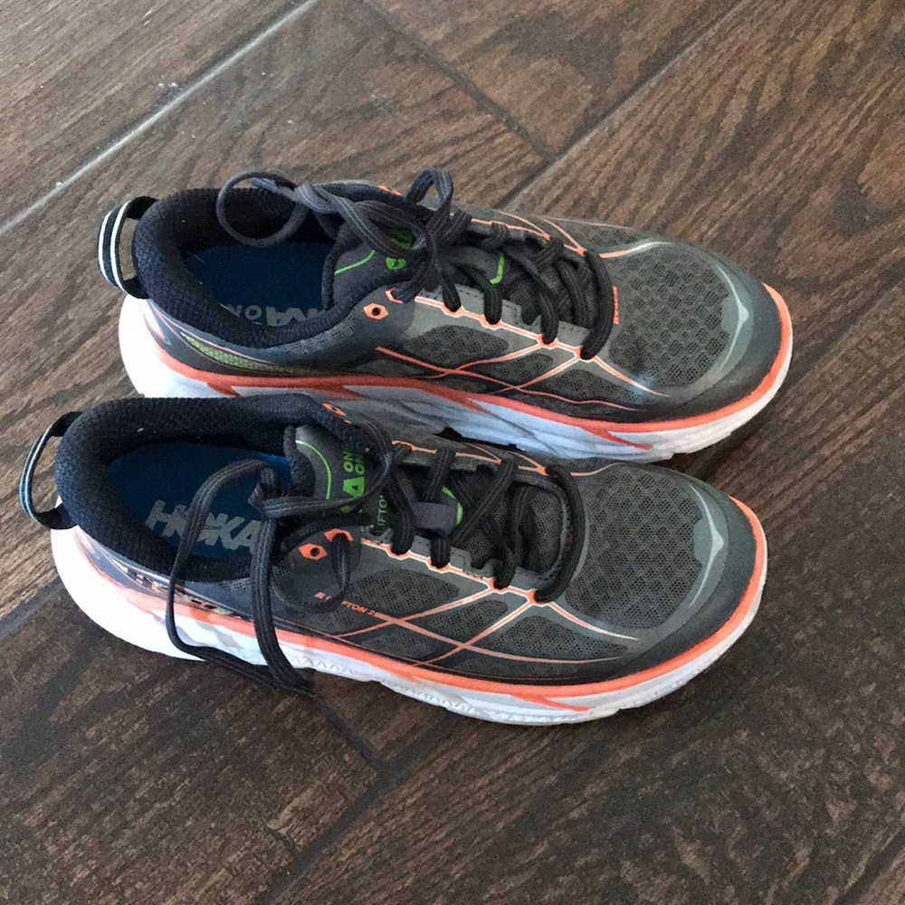 Hoka One One Clifton 2 woman’s running shoe.